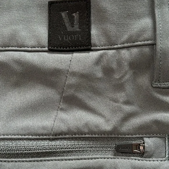 Vuori Meta Cargo Pant in Shale - Picture 5 of 6
